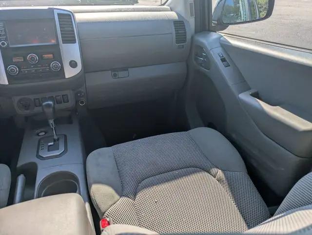 2020 Nissan Frontier Crew Cab SV 4x2