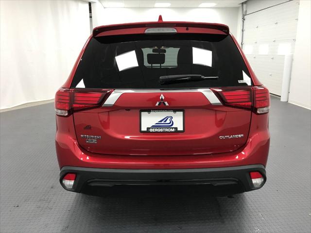 2019 Mitsubishi Outlander LE