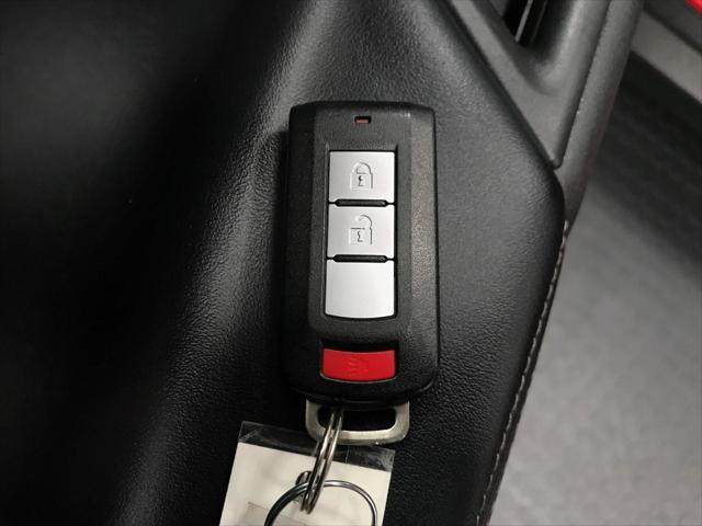 2019 Mitsubishi Outlander LE