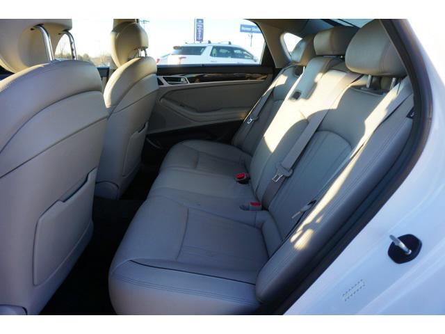 Used 2015 Hyundai Genesis For Sale in OLIVE BRANCH, MS