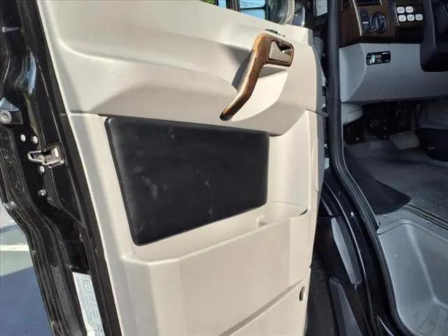 2014 Mercedes-Benz Sprinter 2500 High Roof