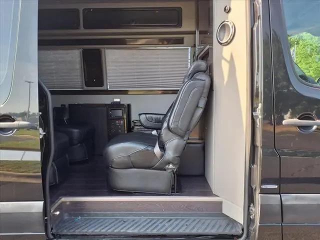 2014 Mercedes-Benz Sprinter 2500 High Roof