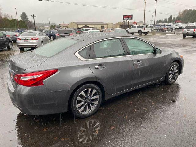 2017 Nissan Altima 2.5 SV