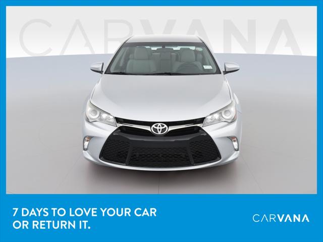 2016 Toyota Camry SE Sedan 4D