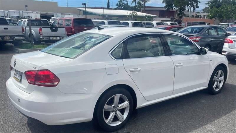 2015 Volkswagen Passat 1.8T Limited Edition