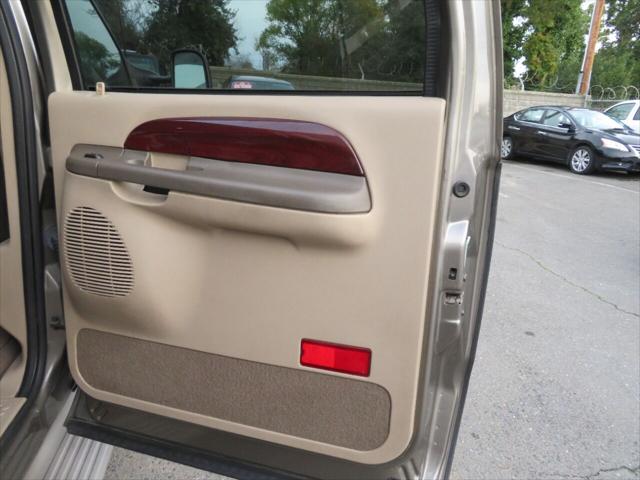 2003 Ford Excursion Eddie Bauer
