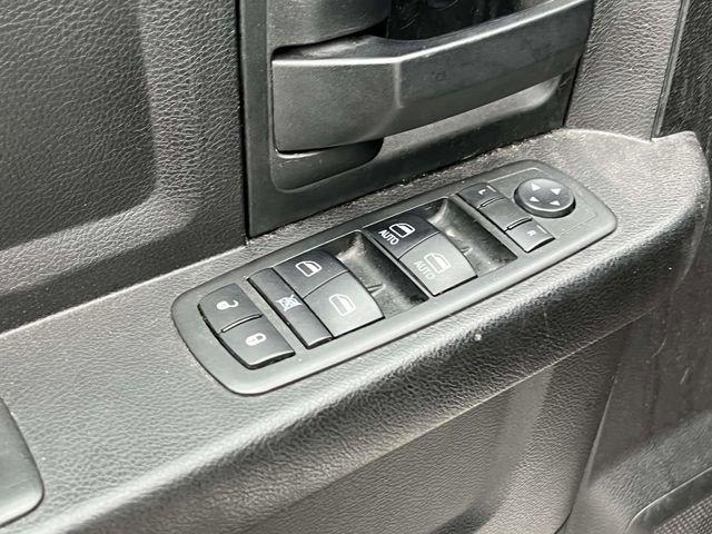 2019 Ram 1500 Classic Express Quad Cab 4x4 6'4" Box