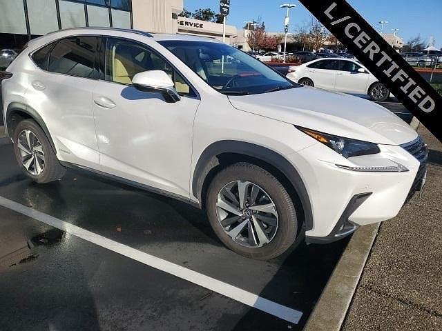 18 Lexus Nx Nx 300h Awd Ratings Pricing Reviews Awards