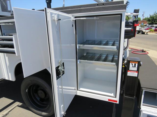 2022 Ram 5500 Tradesman/SLT