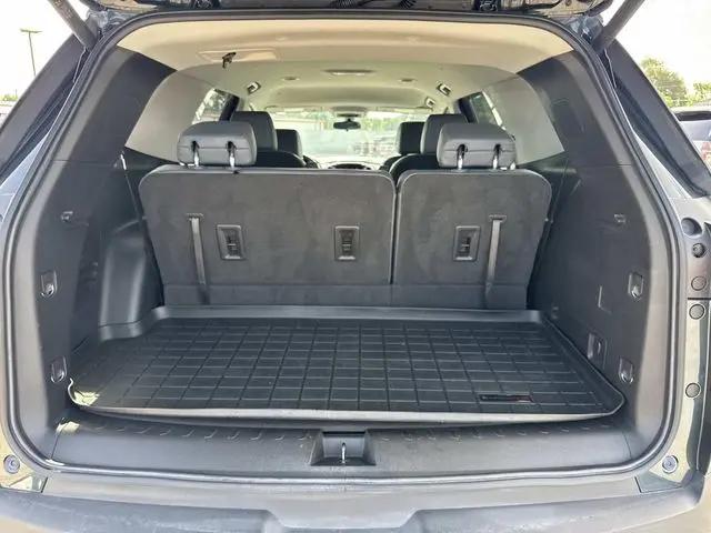 2020 Chevrolet Traverse FWD LT Leather