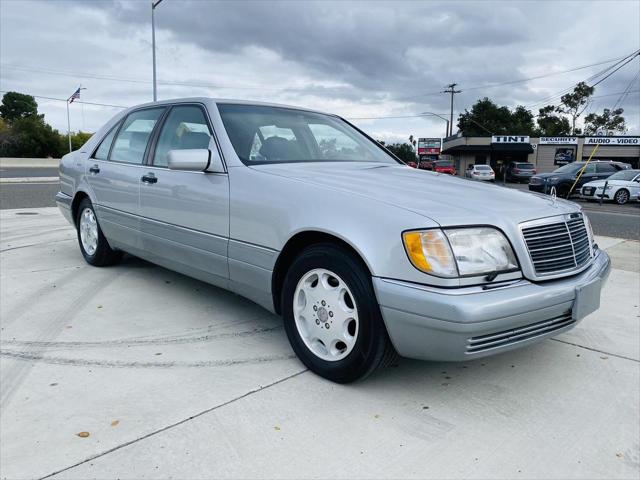 1995 Mercedes-Benz S 420 4dr Sedan 4.2L