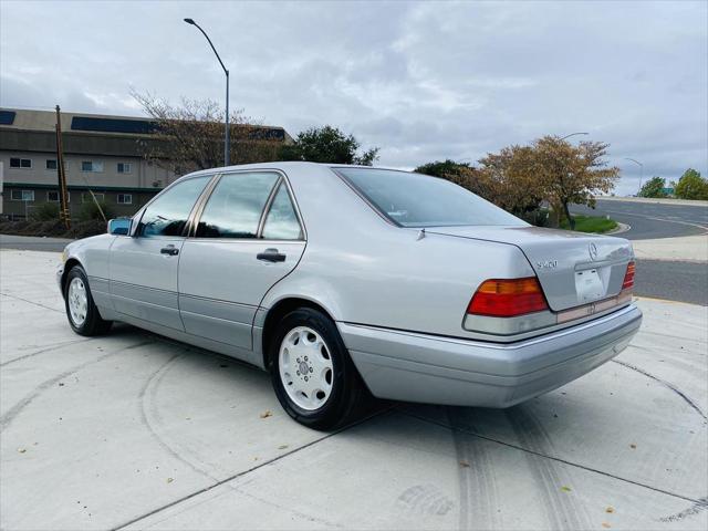 1995 Mercedes-Benz S 420 4dr Sedan 4.2L