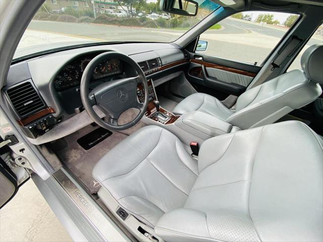 1995 Mercedes-Benz S 420 4dr Sedan 4.2L