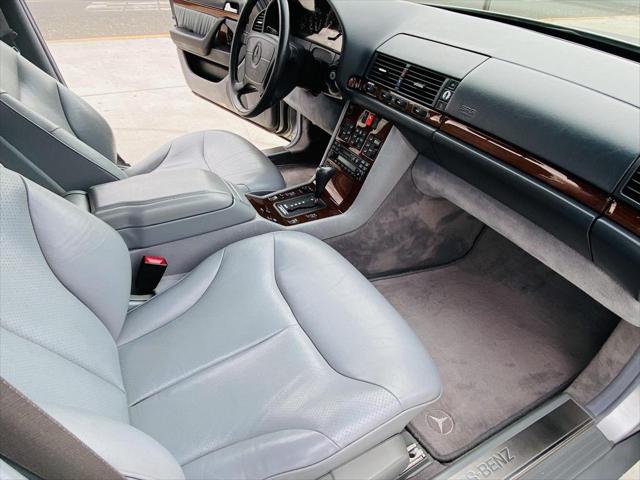 1995 Mercedes-Benz S 420 4dr Sedan 4.2L