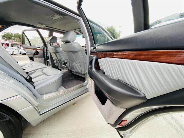 1995 Mercedes-Benz S 420 4dr Sedan 4.2L