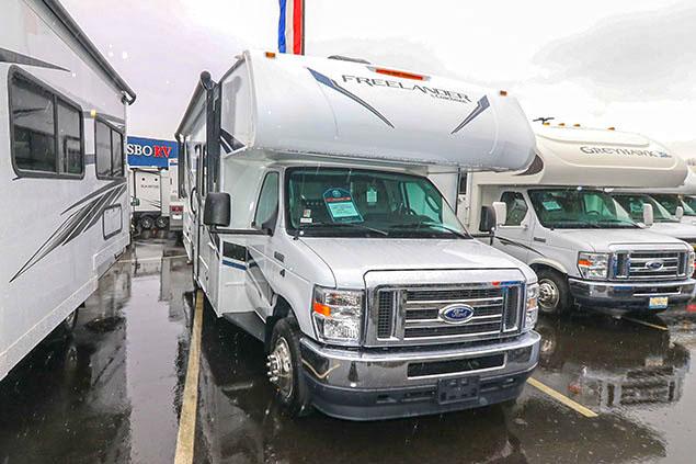 2022 Ford E-450 Cutaway Unknown for sale in Sumner, WA