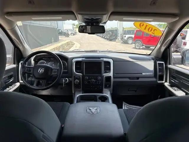 2019 Ram 1500 Classic Big Horn Crew Cab 4x4 5'7" Box