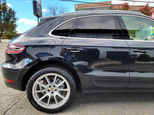 2016 Porsche Macan S