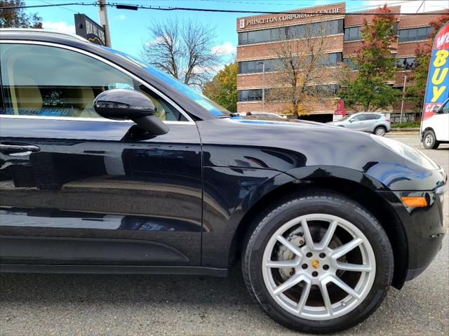 2016 Porsche Macan S