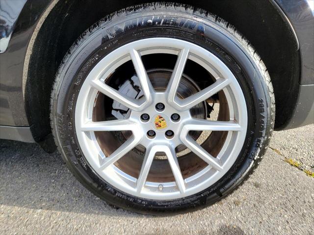 2016 Porsche Macan S