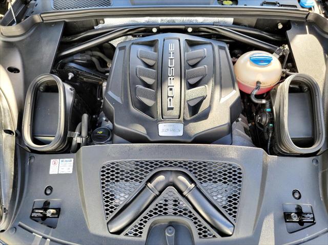 2016 Porsche Macan S