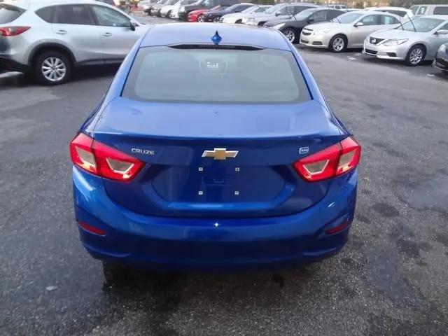 2018 Chevrolet Cruze LT Auto