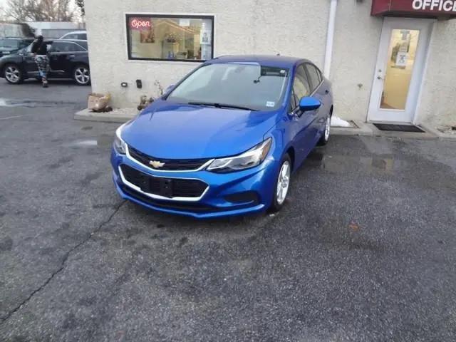 2018 Chevrolet Cruze LT Auto