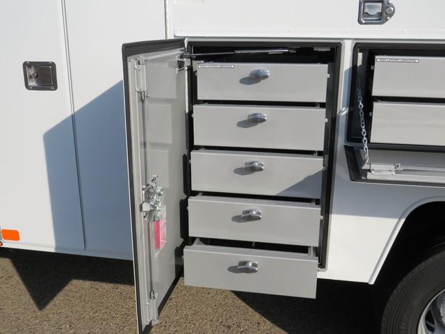 2022 Ram 5500 Tradesman/SLT