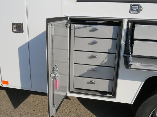 2022 Ram 5500 Tradesman/SLT