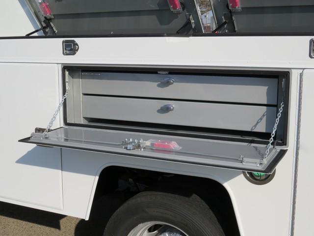 2022 Ram 5500 Tradesman/SLT