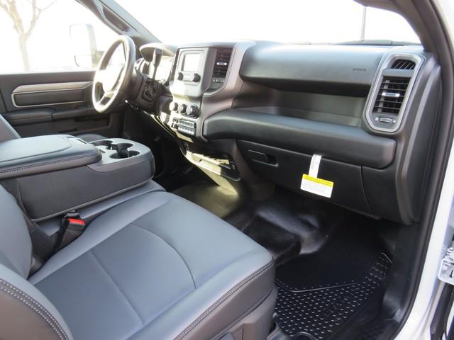 2022 Ram 5500 Tradesman/SLT