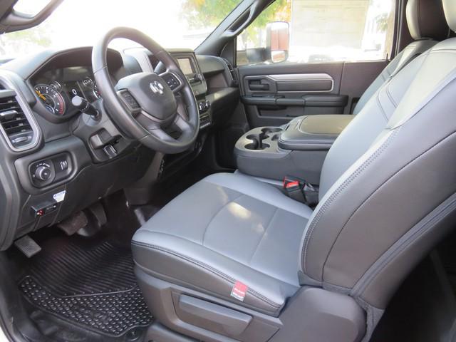 2022 Ram 5500 Tradesman/SLT