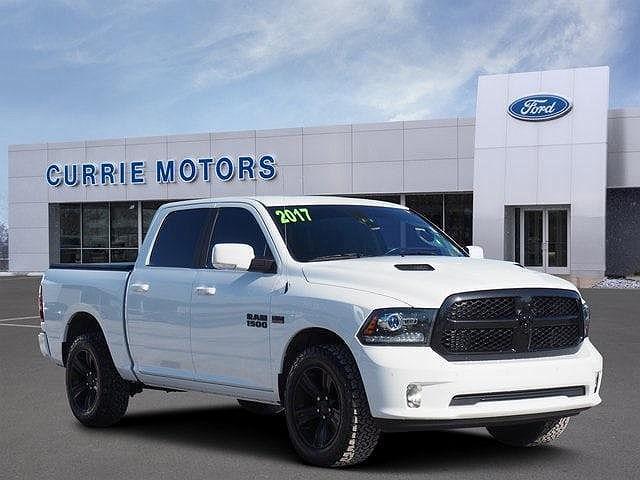 17 Ram 1500 Night 4x4 Crew Cab 6 4 Box Ratings Pricing Reviews Awards