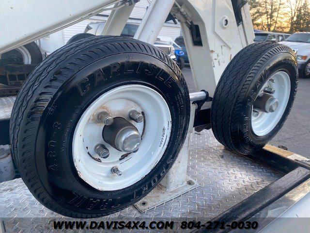 2016 Mitsubishi Fuso FE 160 Diesel Canter Cab Over/Wrecker Tow Truck