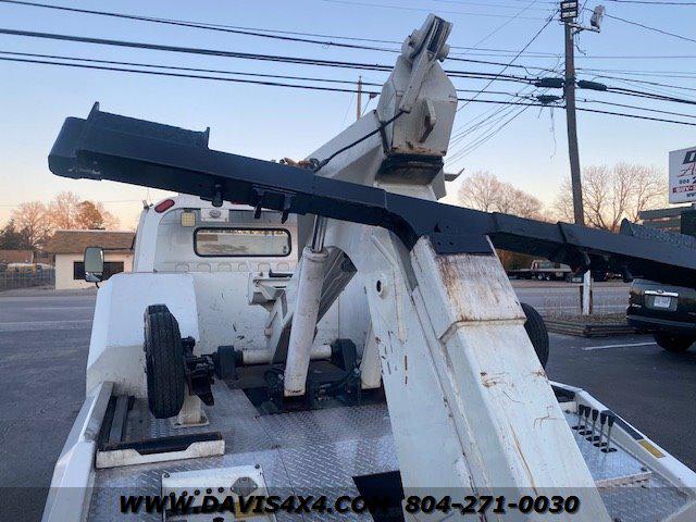 2016 Mitsubishi Fuso FE 160 Diesel Canter Cab Over/Wrecker Tow Truck