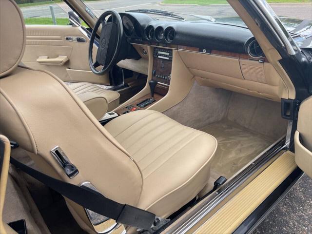 1987 Mercedes-Benz 560 SERIES 560SL