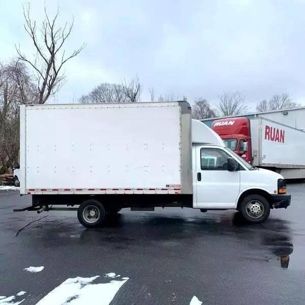 2016 Chevrolet Express Cutaway 3500