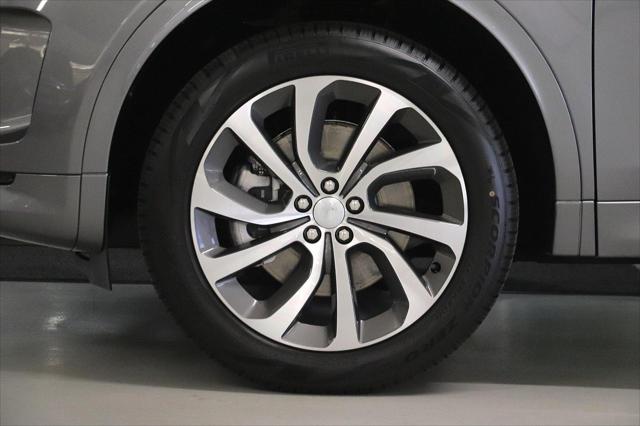 2022 Land Rover Discovery Sport S R-Dynamic