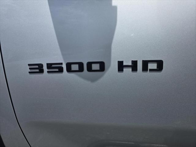 2020 Chevrolet Silverado 3500HD 4WD Crew Cab Long Bed LTZ