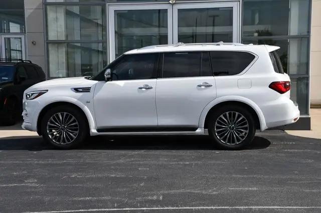 2019 INFINITI QX80 LUXE