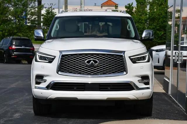 2019 INFINITI QX80 LUXE
