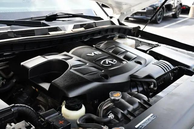 2019 INFINITI QX80 LUXE