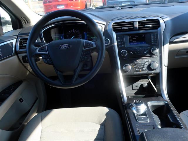 2018 Ford Fusion Hybrid SE