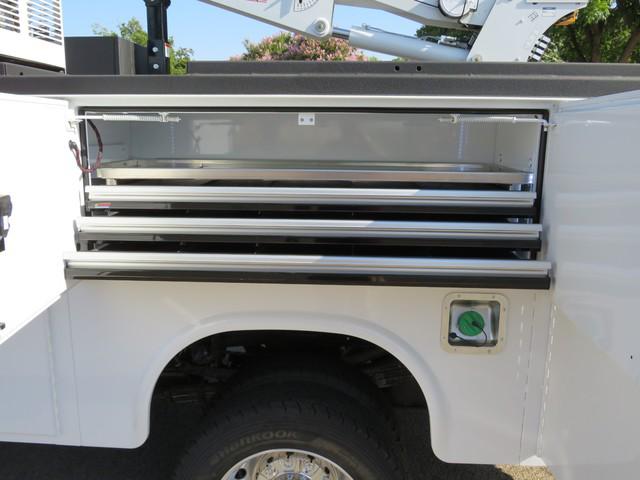 2022 Ram 5500 Tradesman/SLT