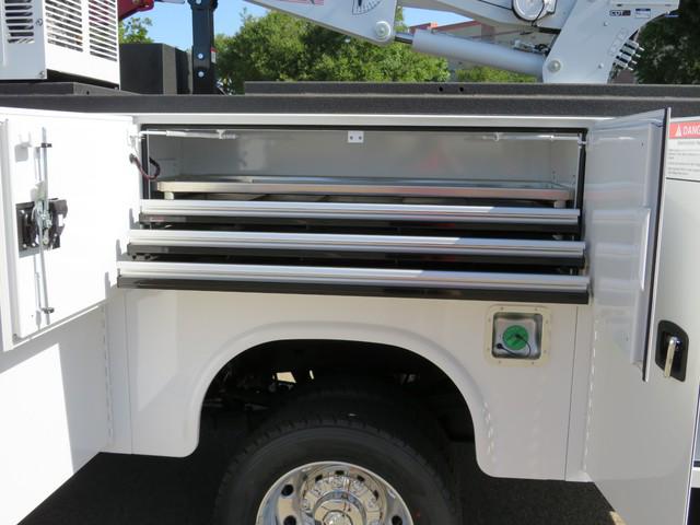 2022 Ram 5500 Tradesman/SLT