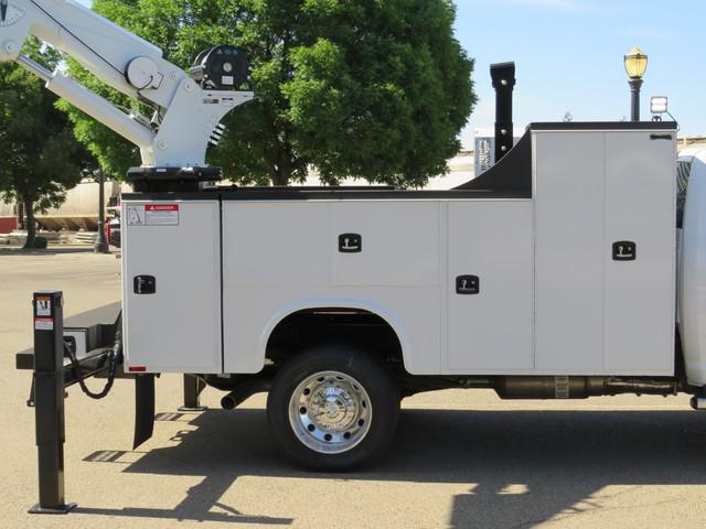 2022 Ram 5500 Tradesman/SLT