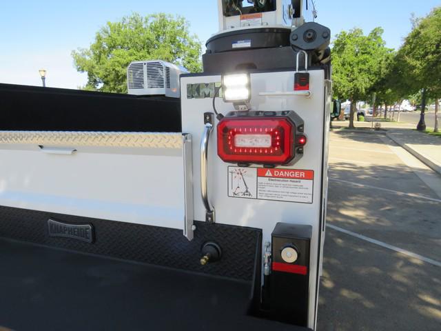 2022 Ram 5500 Tradesman/SLT