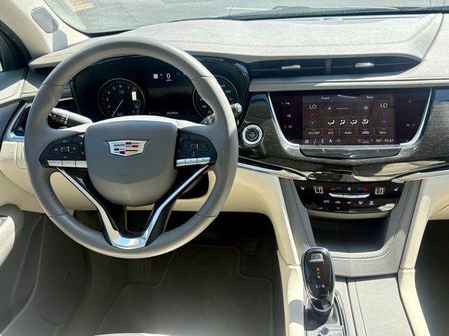 2021 Cadillac XT6 FWD Premium Luxury