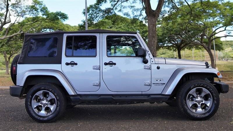 2018 Jeep Wrangler JK Unlimited Sahara 4x4