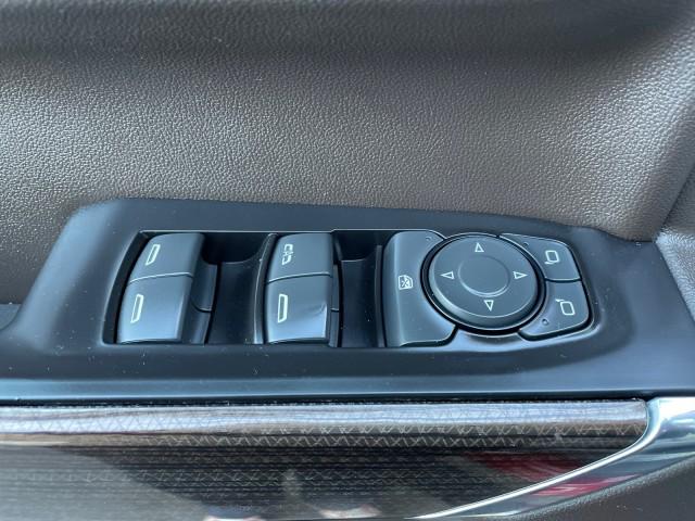 2020 Chevrolet Silverado 1500 2WD Crew Cab Short Bed LT